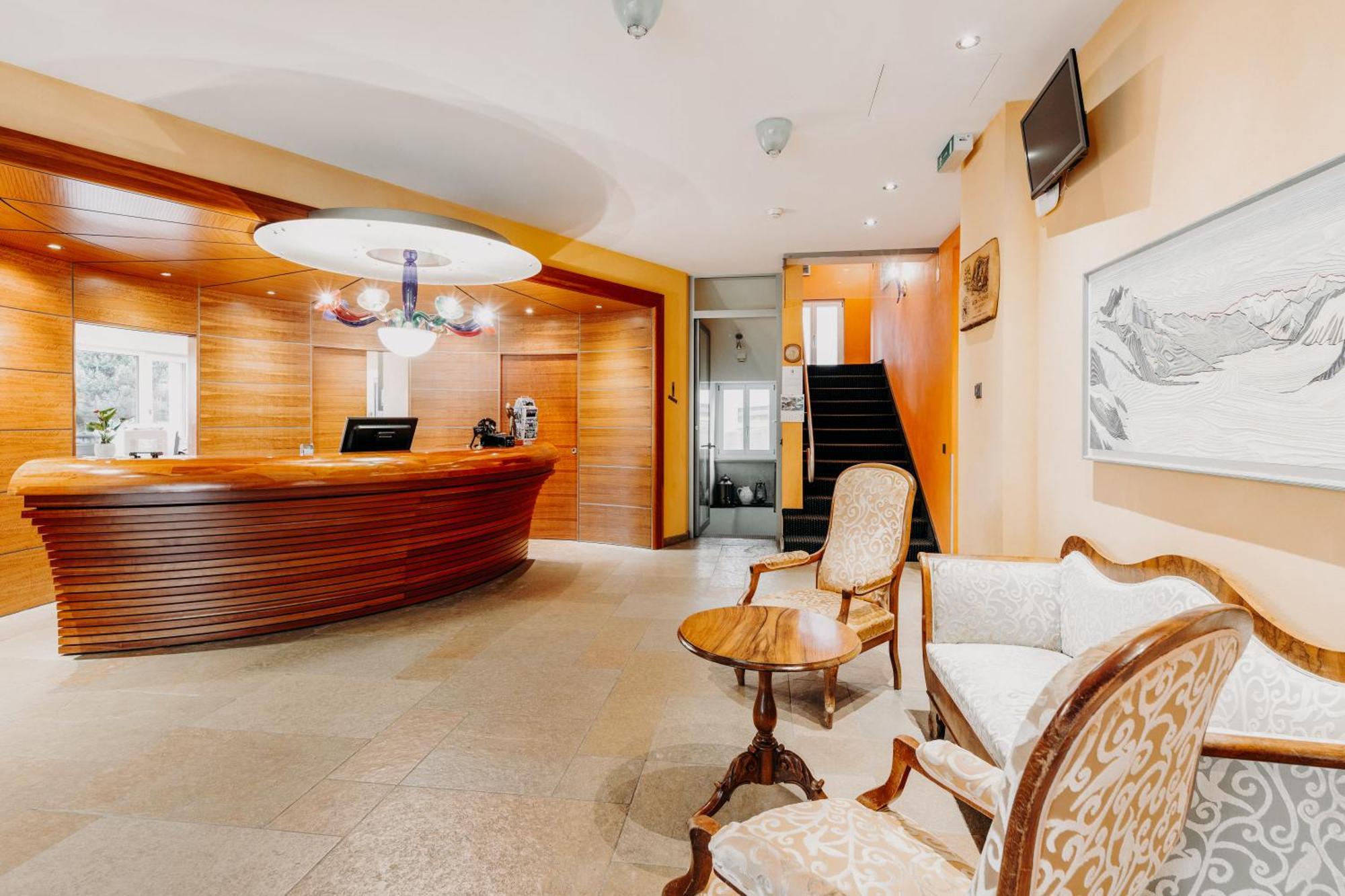 Parkhotel Schoenegg Grindelwald Eksteriør bilde